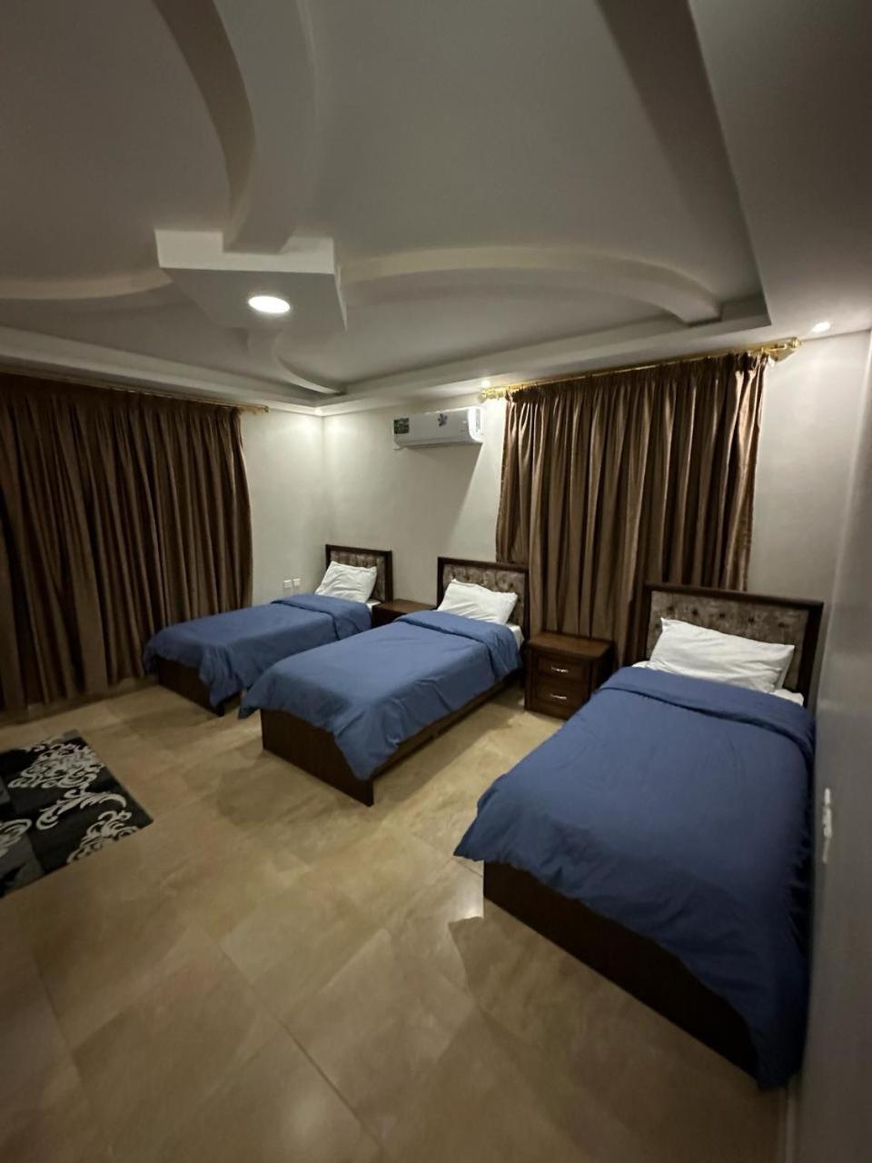 Amro Petra Apartment *